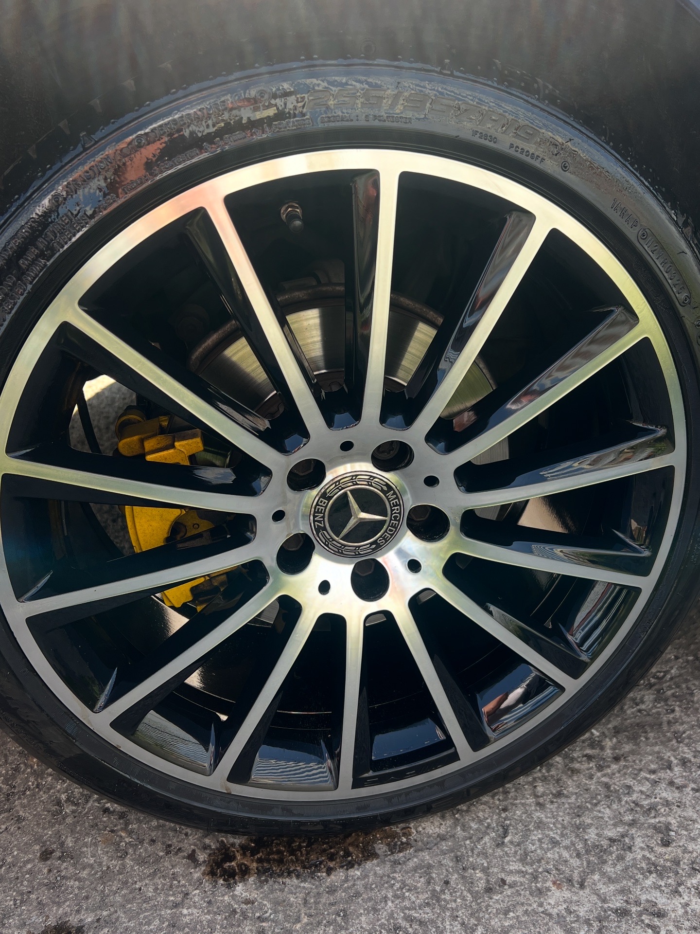 Mercedes Benz alloy wheel refurbishment